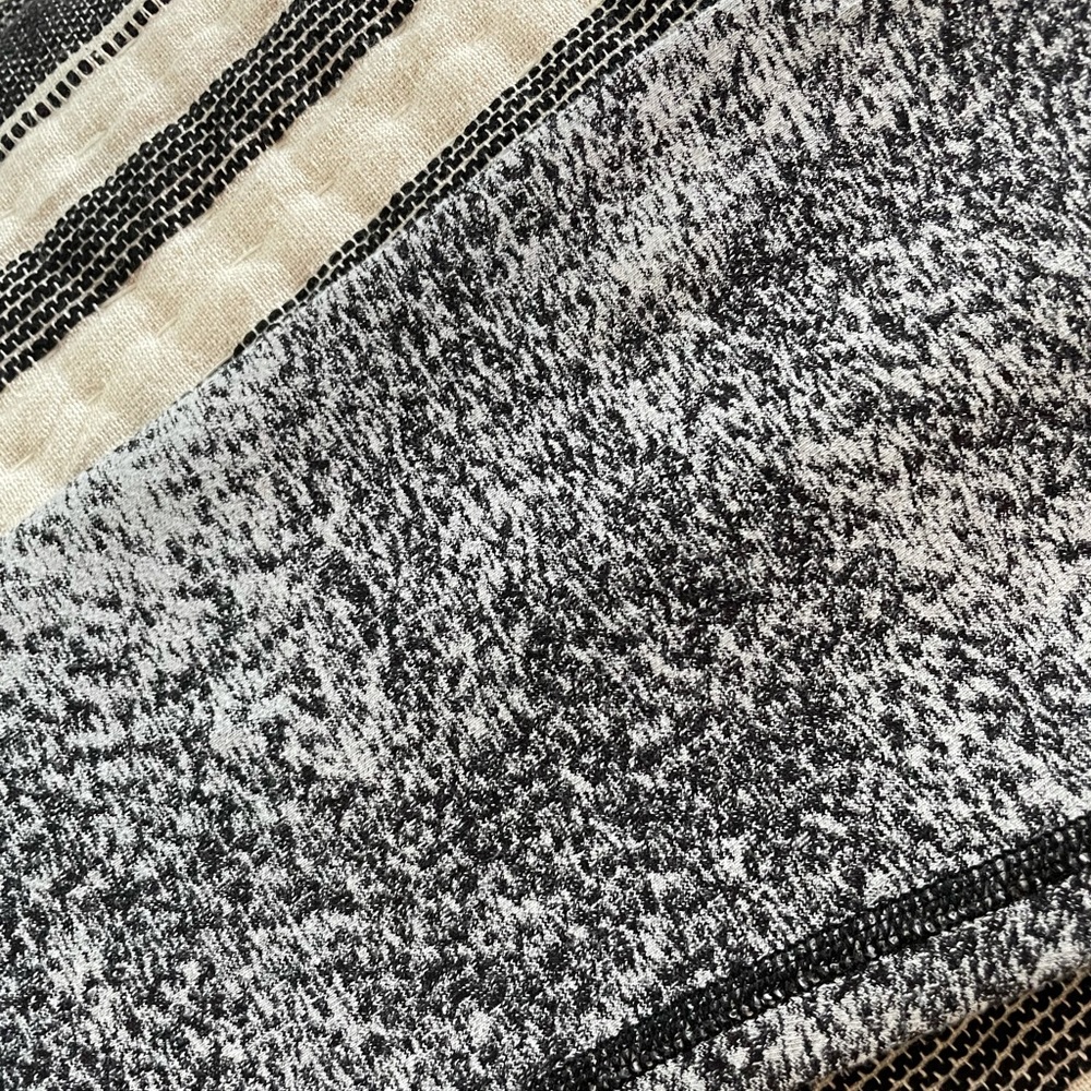 Lululemon yoga pants
